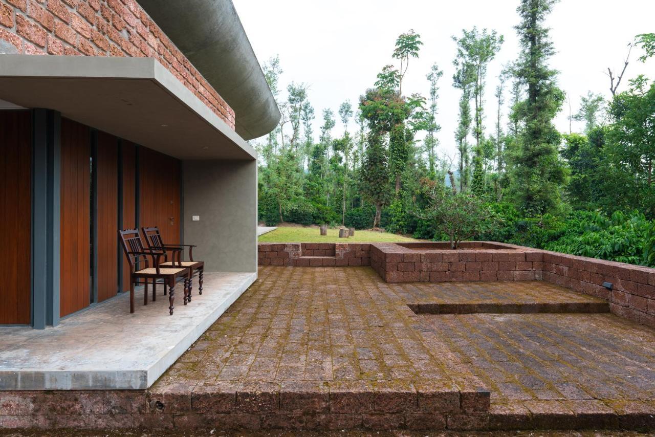 Saffronstays Cafella- A 3-Bdr Elliptical-Roof Villa In Chikmagalur Mudigere المظهر الخارجي الصورة