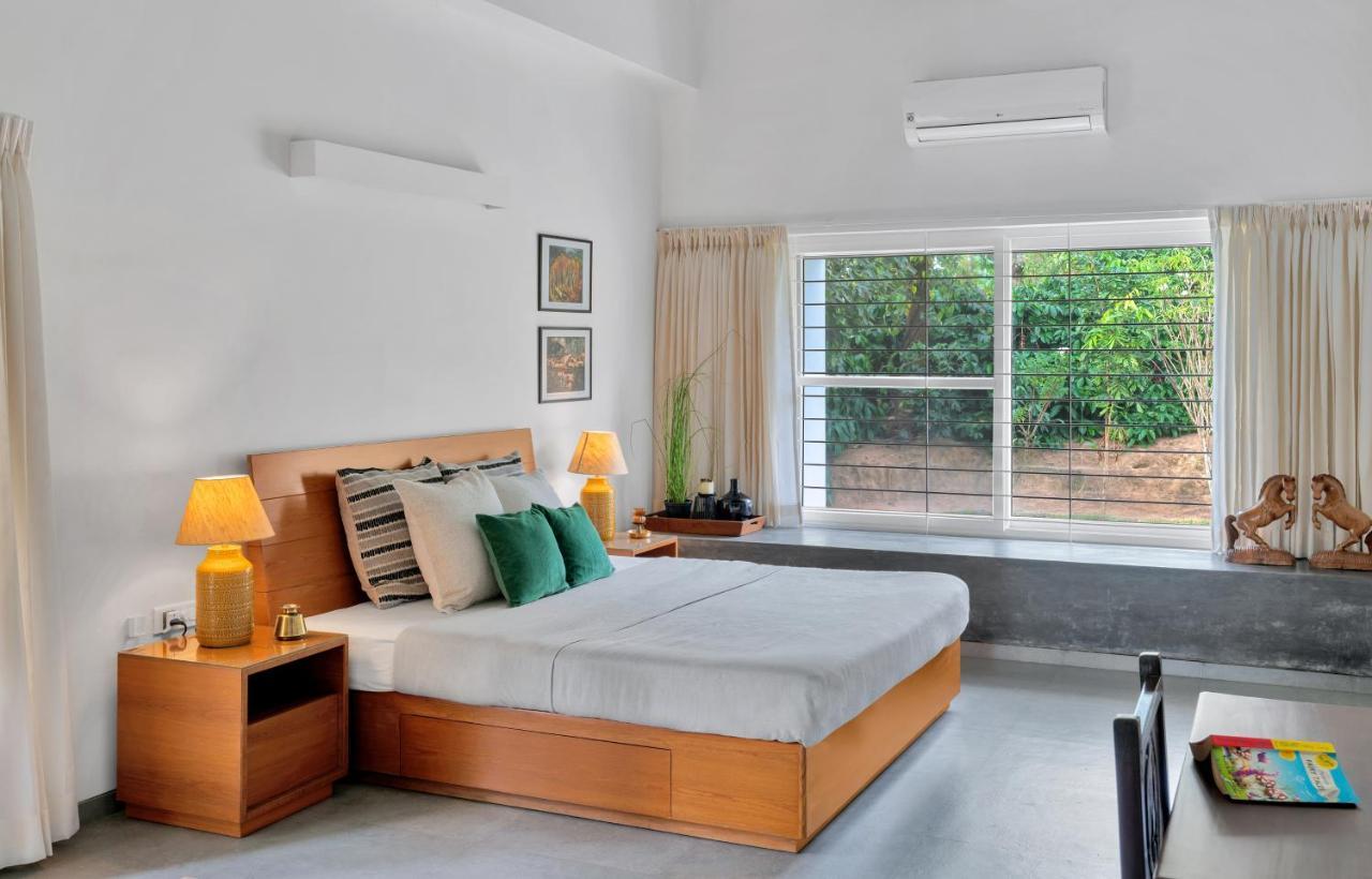 Saffronstays Cafella- A 3-Bdr Elliptical-Roof Villa In Chikmagalur Mudigere المظهر الخارجي الصورة